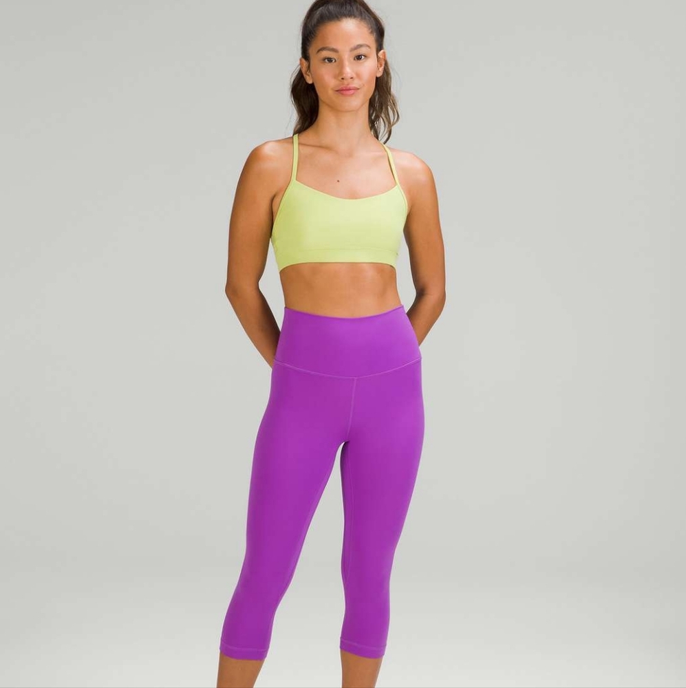 EUC 💎 Lululemon Wunder Under crop 17" *Moonlit Magenta Size 4